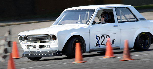 image - Ron Garcia pushes hard for a lower lap time